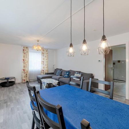 Cozy Villa With Garden, Balcony And Parking Area In Duesseldorf Zewnętrze zdjęcie