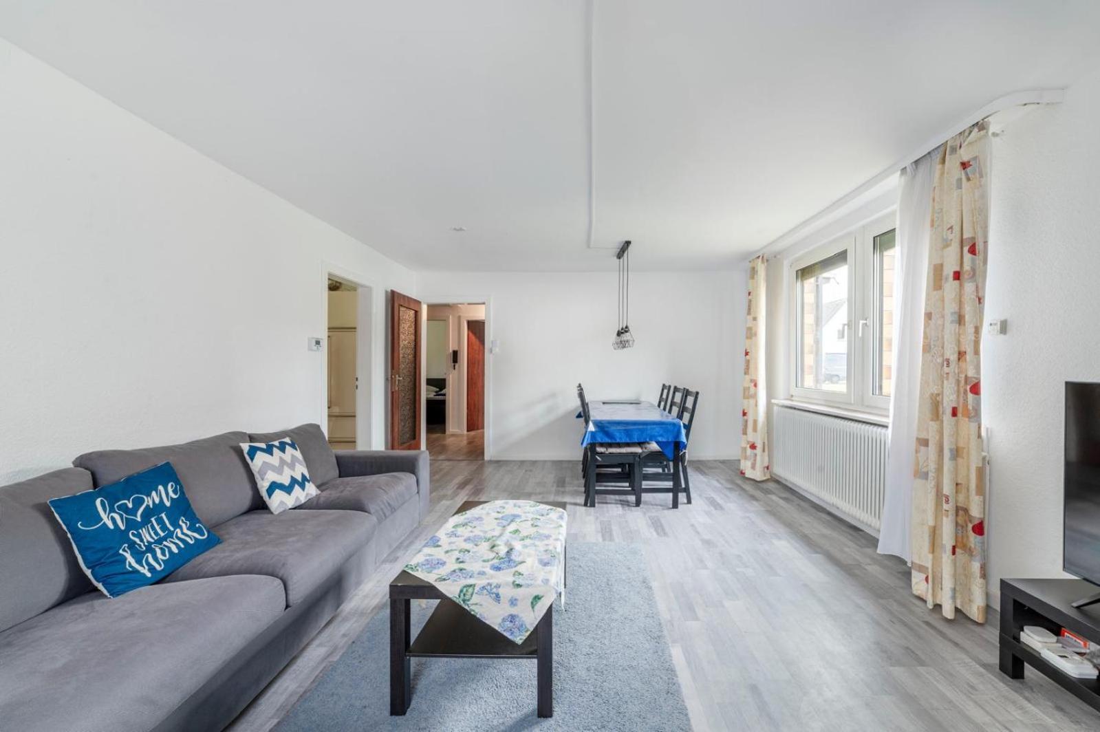 Cozy Villa With Garden, Balcony And Parking Area In Duesseldorf Zewnętrze zdjęcie