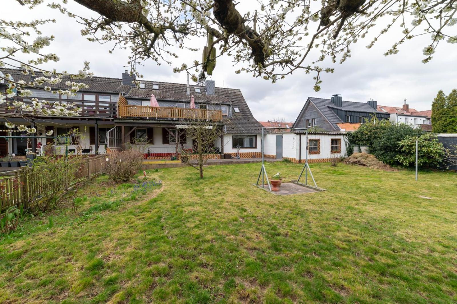 Cozy Villa With Garden, Balcony And Parking Area In Duesseldorf Zewnętrze zdjęcie