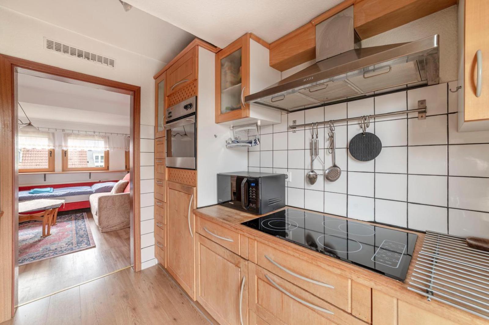 Cozy Villa With Garden, Balcony And Parking Area In Duesseldorf Zewnętrze zdjęcie