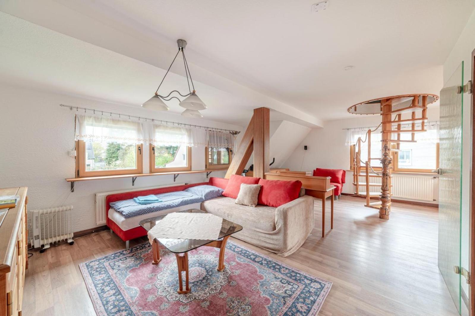 Cozy Villa With Garden, Balcony And Parking Area In Duesseldorf Zewnętrze zdjęcie